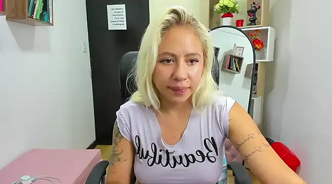 ConstansBlonde online show from 12.23.24