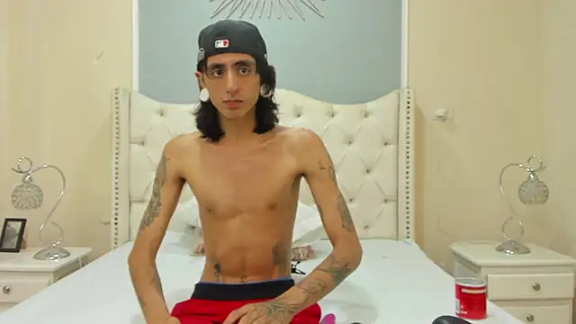 Matthew Dixonn online show from 12.13.24