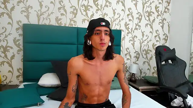 Matthew Dixonn online show from 12.30.24