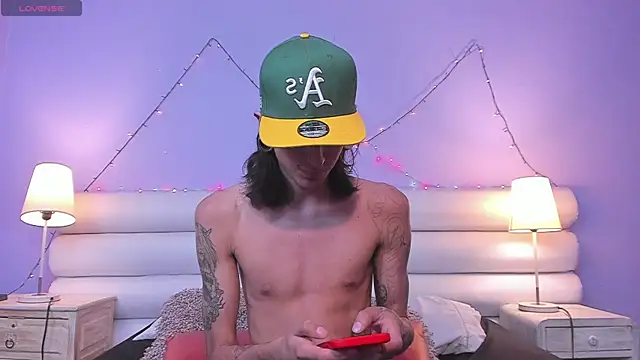 Matthew Dixonn online show from 01.24.25