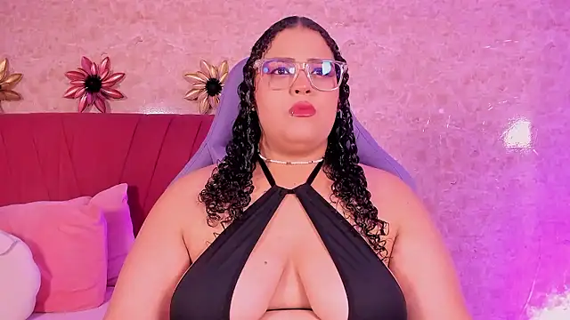 juli 2tyes online show from 01.09.26