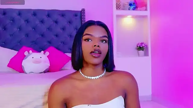 CamiEstrada online show from 11.07.25