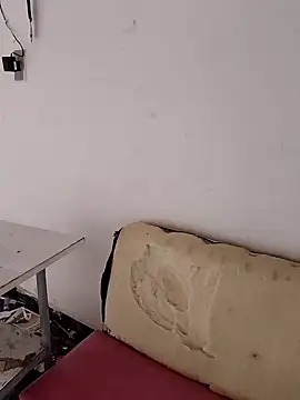 Snapshot of Scarlett-Leh chatting on 02.13.25 Scarlett-Leh online show from 02.13.25