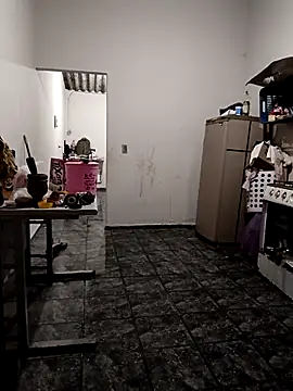 Snapshot of Scarlett-Leh chatting on 03.14.25 Scarlett-Leh online show from 03.14.25