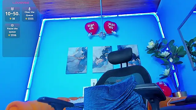  hairybeard  online show from 02.21.25