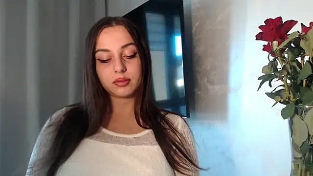 courtneyPerfect online show from 10.02.25