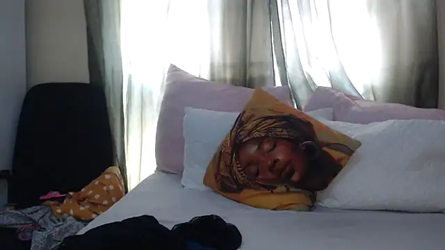 Foxybrownxx1 online show from 02.25.26