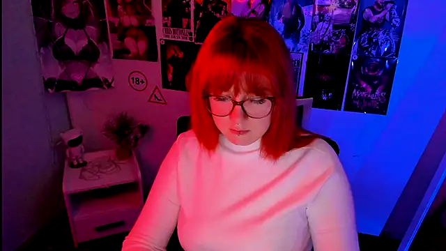 Snapshot of Rudy_02 chatting on 11.09.25 Rudy 02 online show from 11.09.25