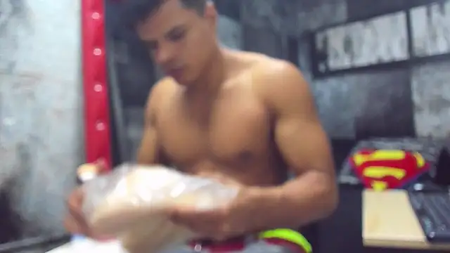 Snapshot of Derek_Lustfordx chatting on 01.29.25 Derek Lustfordx online show from 01.29.25