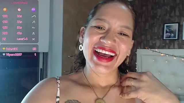 samantha  karolstone online show from 12.22.24