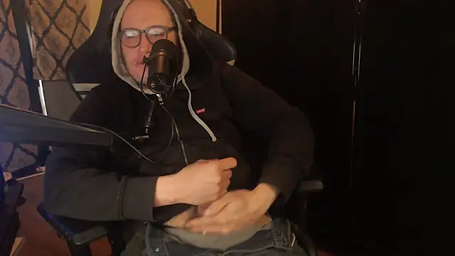 chicostick413 online show from 03.03.26