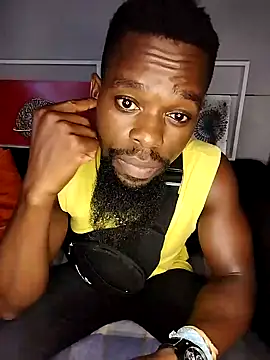 Snapshot of Chocolate_factory_man chatting on 01.18.25 Chocolate factory man online show from 01.18.25