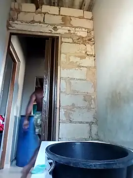 Snapshot of Chocolate_factory_man chatting on 09.26.25 Chocolate factory man online show from 09.26.25