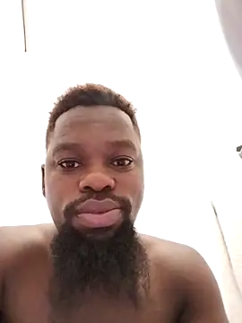 Snapshot of Chocolate_factory_man chatting on 11.25.25 Chocolate factory man online show from 11.25.25