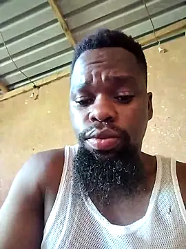 Snapshot of Chocolate_factory_man chatting on 12.19.25 Chocolate factory man online show from 12.19.25