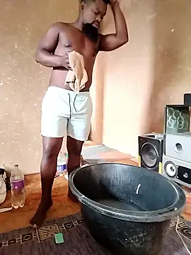 Snapshot of Chocolate_factory_man chatting on 01.10.26 Chocolate factory man online show from 01.10.26