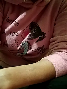 Snapshot of SAXYTannuja chatting on 11.17.25 SAXYTannuja online show from 11.17.25