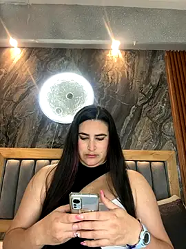 BellaPeers  online show from 10.27.25