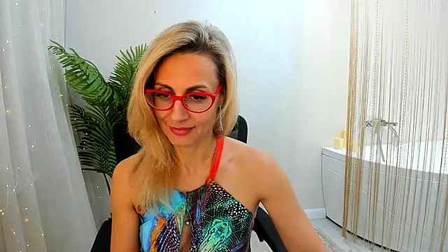 MuseOfStage online show from 01.17.25