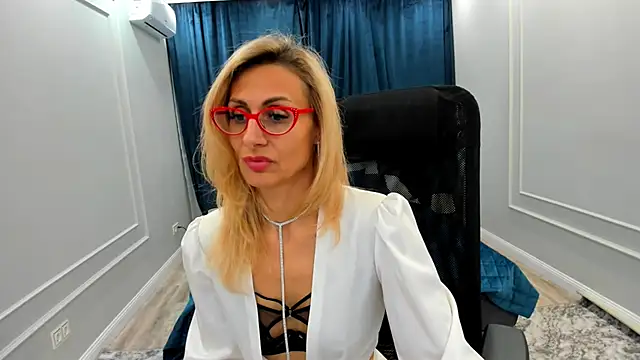 MuseOfStage online show from 01.19.25