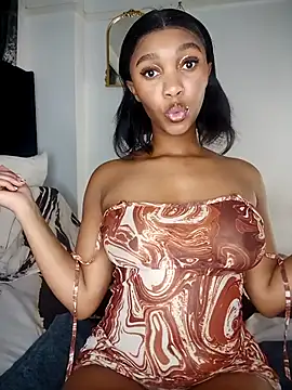 Shria107 online show from 11.28.25