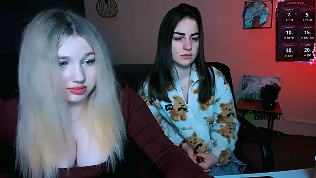 juli kisss online show from 01.27.25