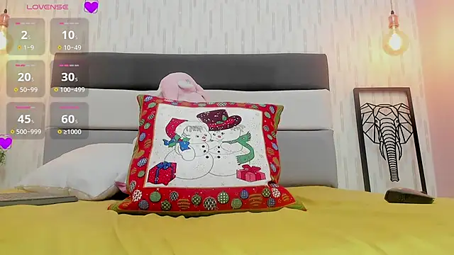 MAILYLOVE1 online show from 12.12.24