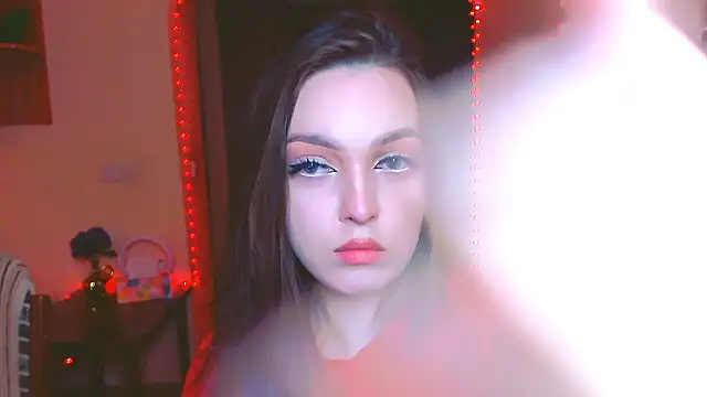 Snapshot of miss_merciless_ chatting on 12.04.24 miss merciless online show from 12.04.24