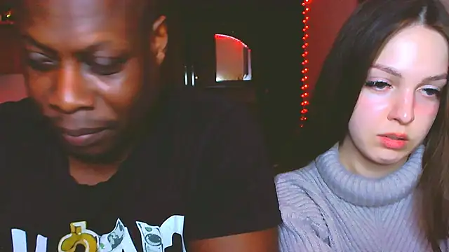 Snapshot of miss_merciless_ chatting on 03.04.25 miss merciless online show from 03.04.25