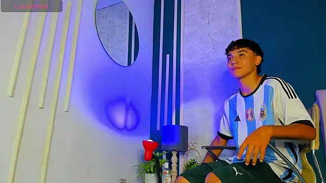 Austin Cardieff online show from 01.23.25