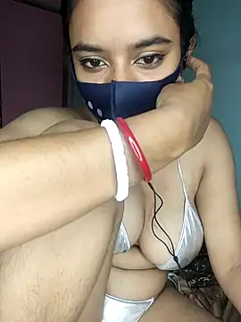 wild bong queen online show from 12.13.24