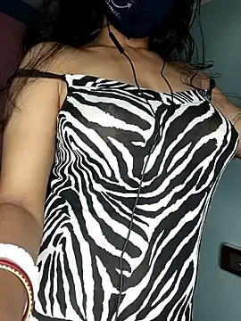 wild bong queen online show from 12.25.24