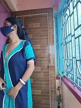 wild bong queen online show from 10.04.25