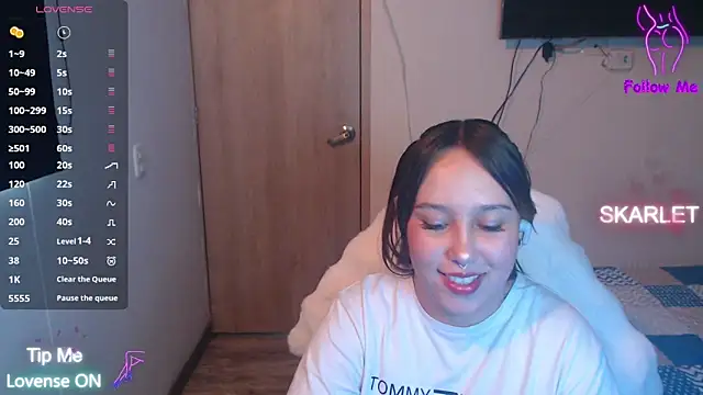 Snapshot of Skarlet_Adams28 chatting on 10.23.25 Skarlet Adams28 online show from 10.23.25