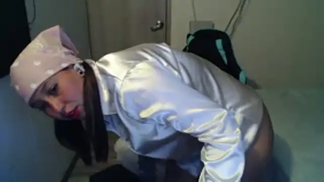 Snapshot of Skarlet_Adams28 chatting on 11.24.25 Skarlet Adams28 online show from 11.24.25