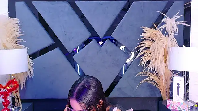 Snapshot of KylieWhite chatting on 09.27.25 KylieWhite online show from 09.27.25