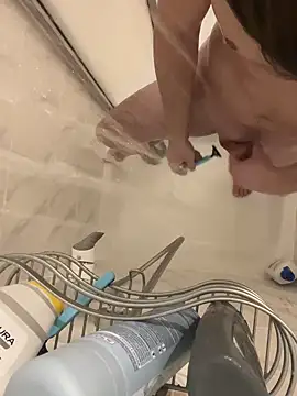 CroKita17 online show from 01.31.25