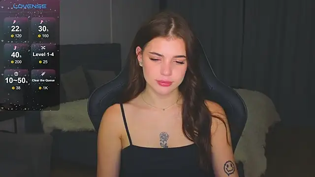 Snapshot of adrianawow1 chatting on 11.12.25 adrianawow1 online show from 11.12.25