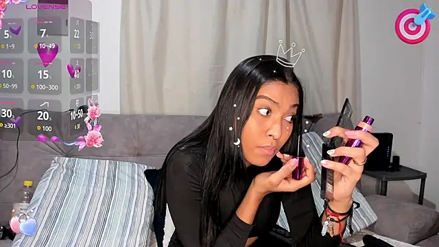 AnneteLynch online show from 12.04.25