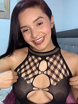 Melanyprada online show from 05.06.26
