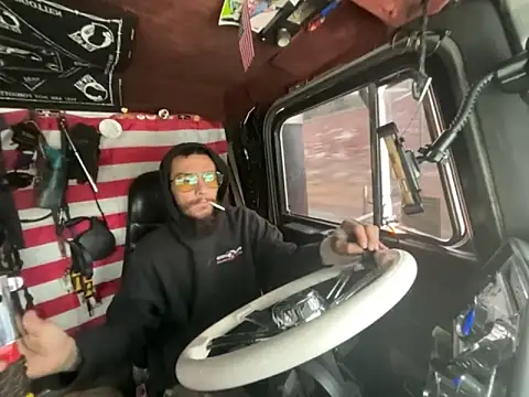 XMeF10 online show from 12.04.25