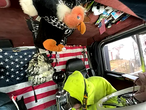 XMeF10 online show from 12.14.25