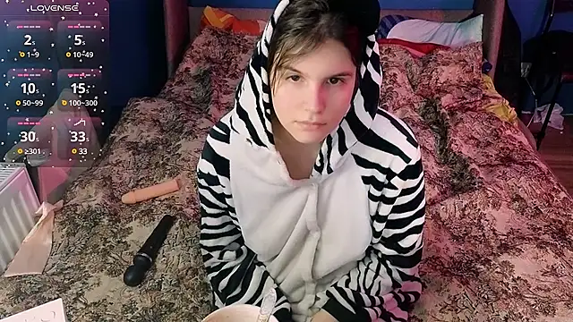 Ruyjin Choi online show from 12.19.24