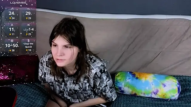 Ruyjin Choi online show from 02.19.25