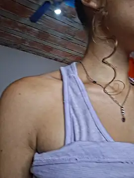 HelenHoltz online show from 03.21.26