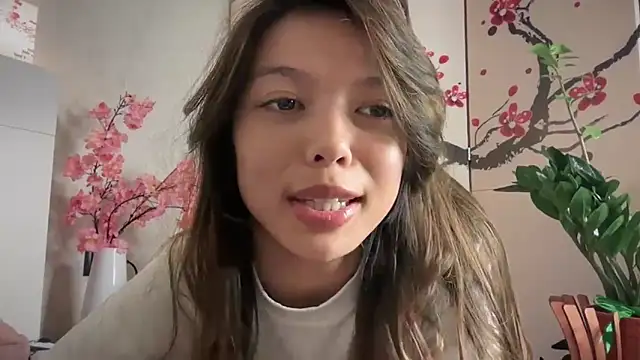 Snapshot of DesiredHoney chatting on 10.29.25 DesiredHoney online show from 10.29.25