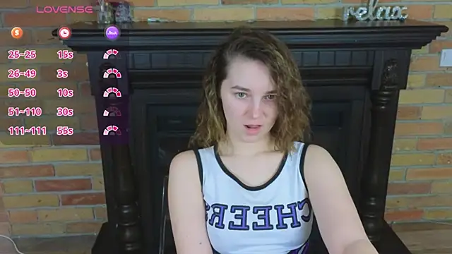 Ellie Sunset online show from 04.14.26