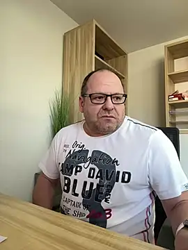 coupleLatinaLovers online show from 01.14.25