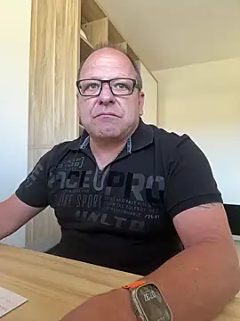 coupleLatinaLovers online show from 05.29.26