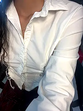 KaitlynLoveCam online show from 11.17.25